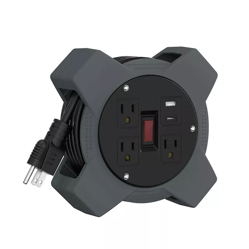 3 uitgangen USB-kunststof snoerhaspel 20ft