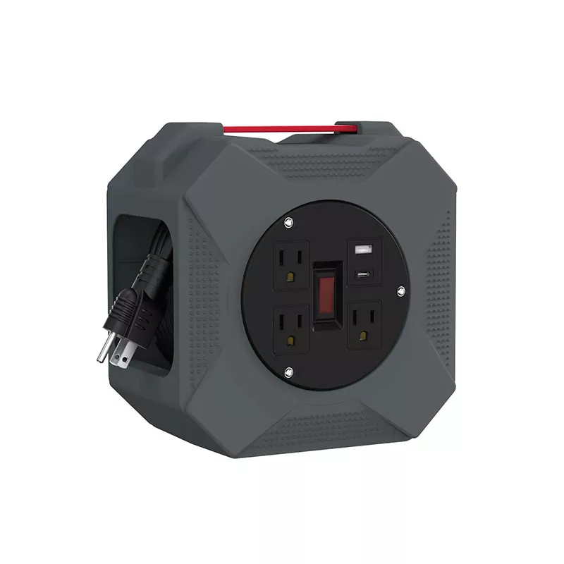 3 verkooppunten USB2.4A Plastic snoerpoel 45ft