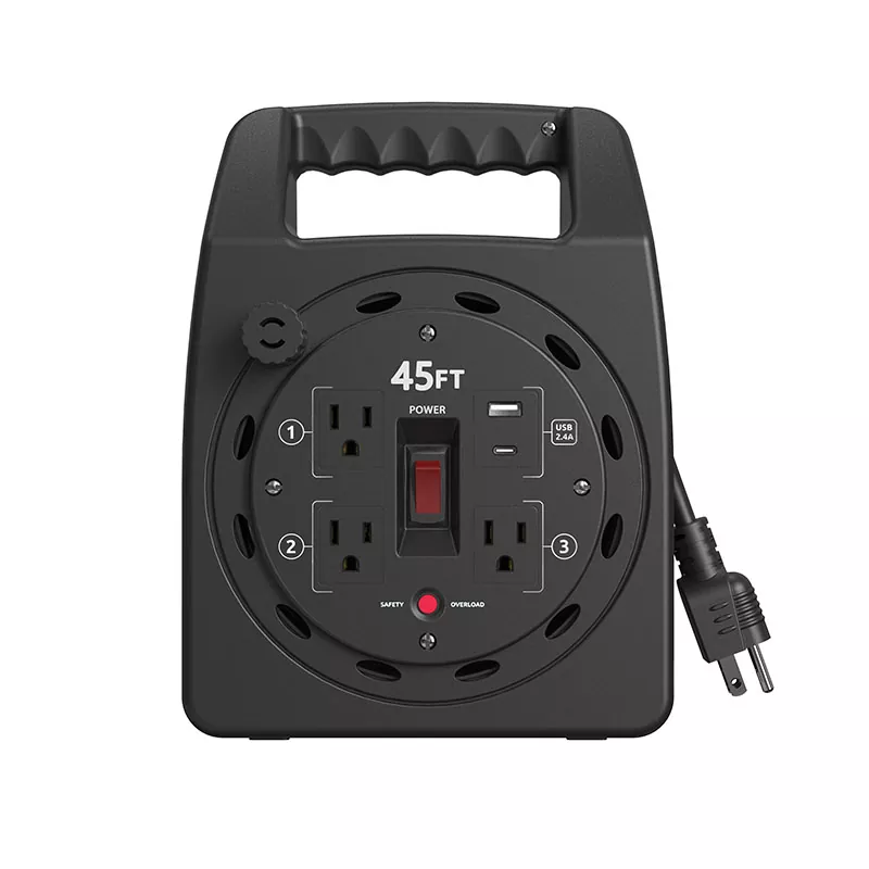 3 verkooppunten USB2.4A Plastic koordhaspel 45ft met overbelastingsbeveiliging